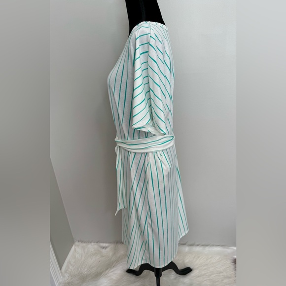 LulaRoe Marly Dress - Picture 2 of 6